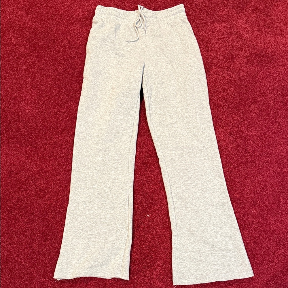 Justify sweatpants